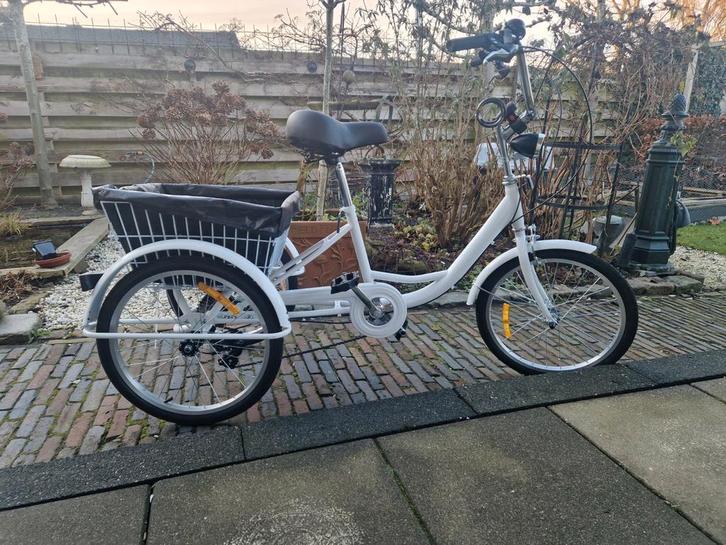 Witte Driewieler voor Volwassenen, Fietsen en Brommers, Fietsen | Driewielfietsen, Gebruikt, Ophalen of Verzenden