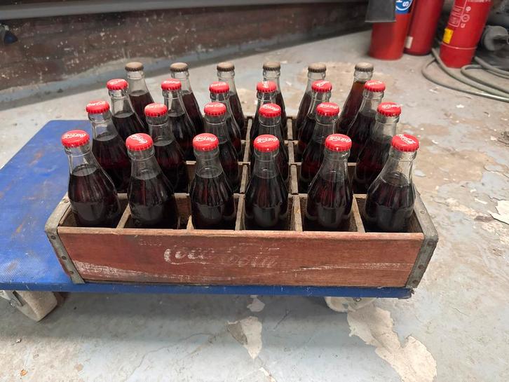 Mooie vintage oud krat coca cola, Antiek en Kunst, Antiek | Overige Antiek, Ophalen of Verzenden