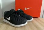 NIKE Sneakers maat 21, NIEUW! CADEAUTIP!, Kinderen en Baby's, Babykleding | Schoentjes en Sokjes, Nieuw, NIKE, Schoentjes, Jongetje of Meisje