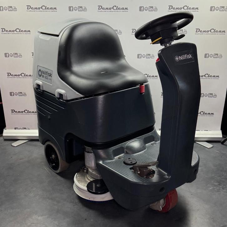 Nilfisk BR 652 FULL PKG opzit schrobzuigmachine, Doe-het-zelf en Verbouw, Reinigingsmachines, Gebruikt, Schrobmachine, Ophalen of Verzenden