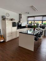 Gebruikte Keuken - Hoekkeuken + eiland, beschikbaar 23/1/26, Huis en Inrichting, Keuken | Complete keukens, Ophalen, Gebruikt