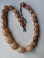 Beige Ketting met Kralen, Sieraden, Tassen en Uiterlijk, Kettingen, Kunststof, Verstelbaar, Beige, Ophalen of Verzenden
