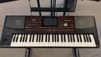 Korg Pa700 Professional Arranger Keyboard, Korg, Zo goed als nieuw, Aanslaggevoelig, Overige aantallen