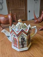 James Sadler Vintage Theepot met Tower of London Motief, Ophalen of Verzenden