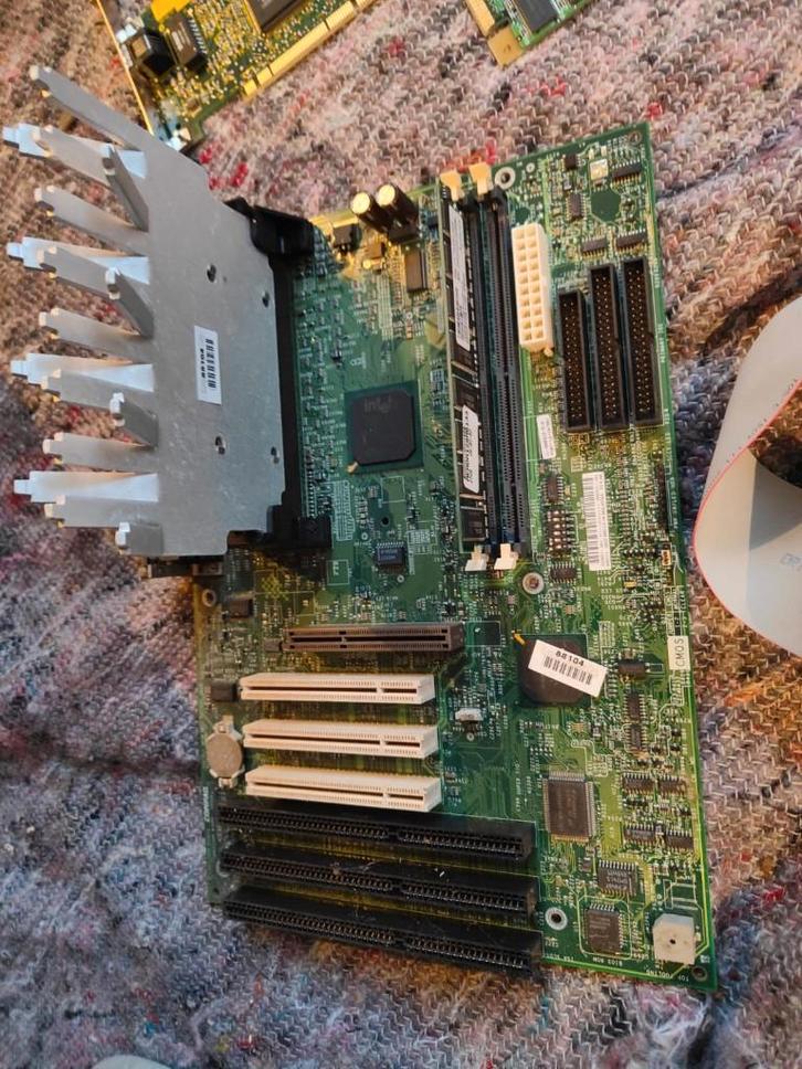 Complete retro set pentium 3, Computers en Software, Vintage Computers, Ophalen