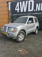 Mitsubishi Pajero 3.2 Di-D GLS HR VAN / AIRCO / CRUISE / 4WD, Auto's, Gebruikt, 4 cilinders, 2800 kg, 2 stoelen