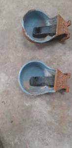 Giet ijzeren drink bakken ( er zijn er meer ), Ophalen of Verzenden, Vee