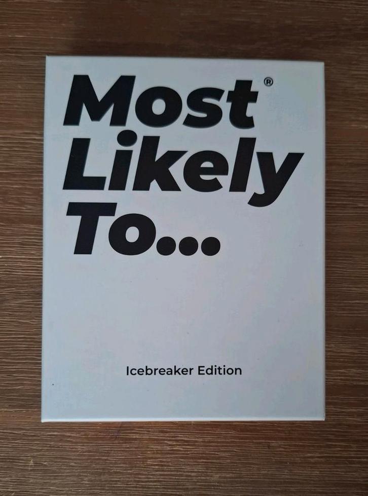 Most Likely To... - Icebreaker Edition - partygame, Hobby en Vrije tijd, Gezelschapsspellen | Kaartspellen, Nieuw, Drie of vier spelers