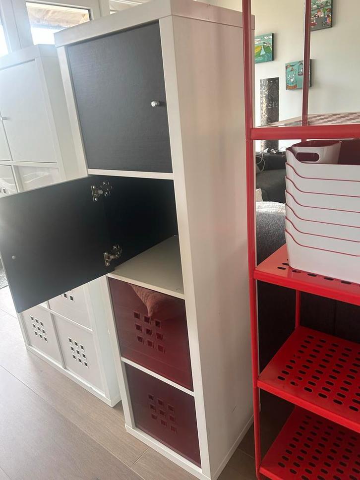 GRATIS AF TE HALEN: IKEA Kallax kast 147x42x40, Huis en Inrichting, Kasten | Kledingkasten, Gebruikt, 100 tot 150 cm, Minder dan 50 cm