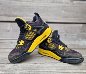 Jordan 4 retro thunder maat 37,5 beschikbaar voor biedingen