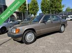 Mercedes 190-serie 2.0 E Automaat, Auto's, Mercedes-Benz, Achterwielaandrijving, Gebruikt, 118 pk, 4 cilinders