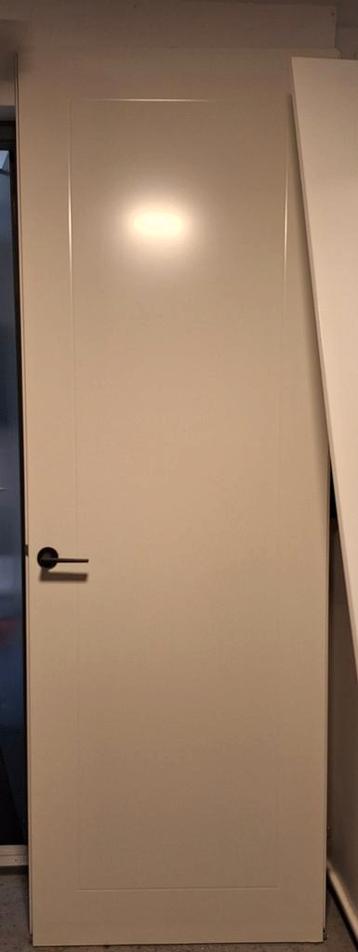 Svedex binnendeur opdek 81 x 231,5 cm beschikbaar voor biedingen