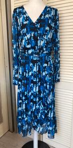 Nieuwe wikkeljurk xxl van mesh met grafische print en ruches, Kleding | Dames, Freequent, Blauw, Maat 46/48 (XL) of groter, Nieuw