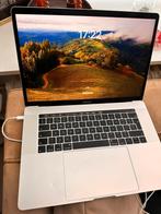Macbook pro 15”  uit 2017 gekocht in 2018, 15 inch, Zo goed als nieuw, 2 tot 3 Ghz, Ophalen