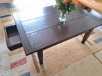 Donker houten salontafel met lade, Huis en Inrichting, 50 tot 100 cm, Minder dan 50 cm, 100 tot 150 cm, Rechthoekig
