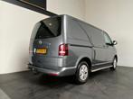 Volkswagen Transporter 2.0 TDI L1H2 (bj 2015), Auto's, Voorwielaandrijving, Euro 5, Gebruikt, Volkswagen