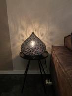 Zwarte Arabische Tafellamp met Lijnenspel, Huis en Inrichting, Lampen | Tafellampen, Ophalen, Gebruikt, Metaal, Minder dan 50 cm