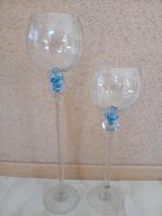 2 grote glazen bokalen 50 cm en 40 cm hoog, met losse blauw, Ophalen of Verzenden