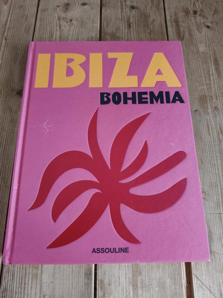 Ibiza bohemia koffietafelboek assouline, Boeken, Kunst en Cultuur | Fotografie en Design, Ophalen of Verzenden