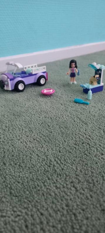 Lego friends nr: 41360 Dierenarts met auto beschikbaar voor biedingen