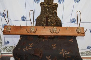 Wand kapstok  ( Antiek beschikbaar voor biedingen