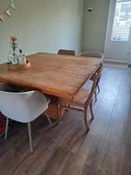 Tean houten vierkante tafel 1.40m x 1.40m, Huis en Inrichting, Tafels | Eettafels, Ophalen, Gebruikt, Vijf personen of meer, Modern