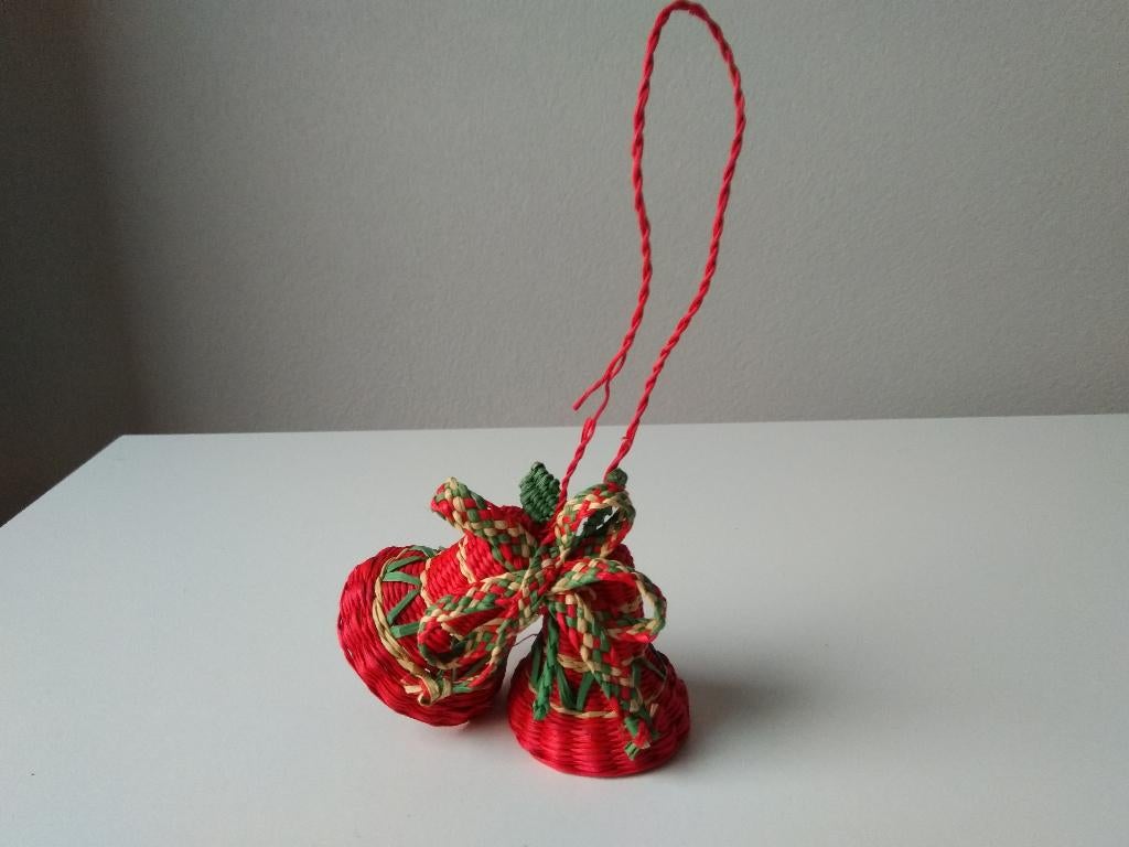 vintage kerstversiering, rotan kerstklokken jaren 70, Ophalen of Verzenden, Gebruikt