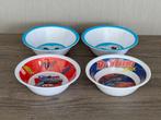 4 schaaltjes melamine : 2 met uiltje/ 2 Disney cars, Overige materialen, Schaal of Schalen, Overige stijlen, Gebruikt