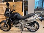 Aprilia pegaso 650, Motoren, Ophalen