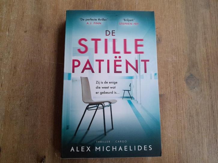 Alex Michaelides/ De stille patient, Boeken, Thrillers, Gelezen, Ophalen of Verzenden