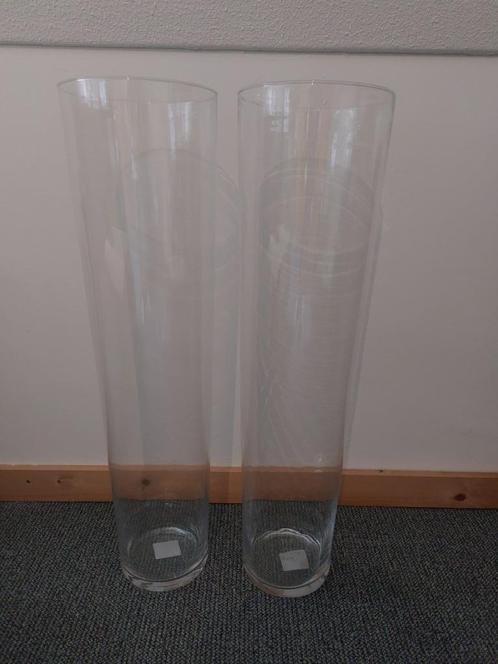 2 Mooie hoge glazen vazen type Jimmy nog nieuw in de doos, Huis en Inrichting, Woonaccessoires | Vazen, Nieuw, 50 tot 75 cm, Glas