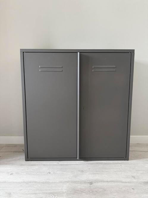 TV kast /lockerkast antraciet Ikea Ivar, Huis en Inrichting, Kasten | Lockerkasten, Zo goed als nieuw, Ophalen