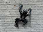 Klimmende Spiderman beeld BLACK, Ophalen, Zo goed als nieuw, Mens