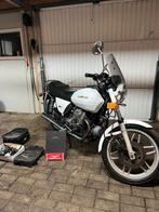 Moto Guzzi V50 - Klassieker uit 1977, Motoren, Cardan-aandrijving, 2 cilinders, Particulier, Meer dan 35 kW
