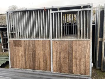 Paardenboxen 3 meter 22 stuks beschikbaar voor biedingen