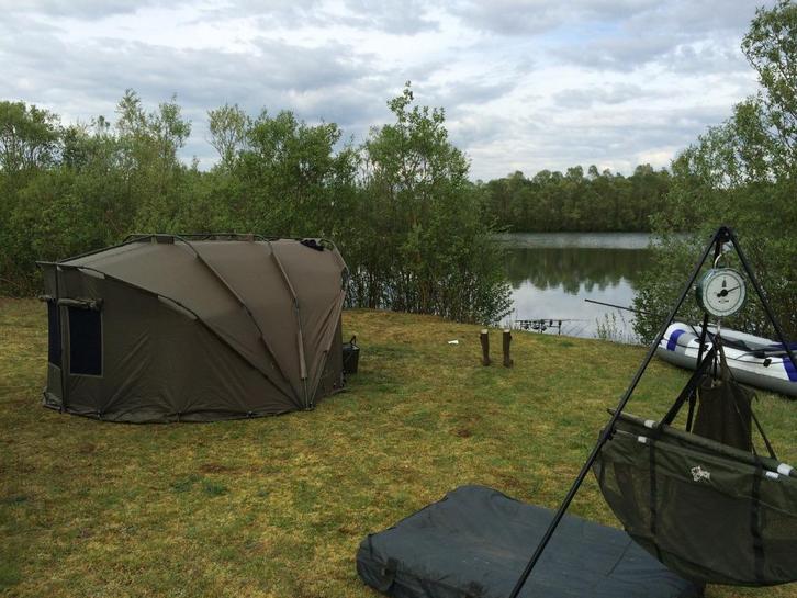 JRC Quad Continental 2 Man Dome, Watersport en Boten, Hengelsport | Karpervissen, Zo goed als nieuw, Overige typen, Ophalen
