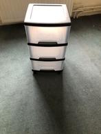 Klein makkelijk ladekastje op wielen! Koopje!!, Ophalen, Overige materialen, Minder dan 50 cm, Van alles