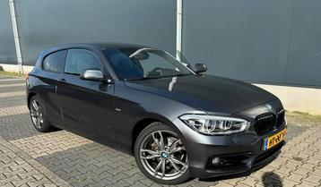 Nette BMW 1-serie 118i 2016 beschikbaar voor biedingen