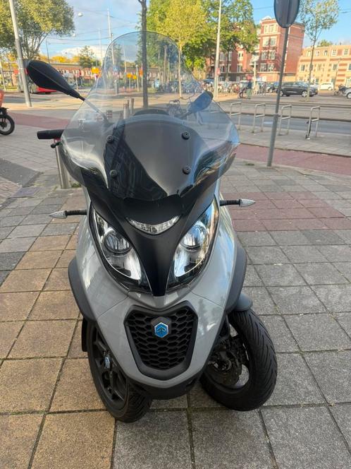 Piaggio mp3 350 2020  leovince uitlaat  4900 Euro, Fietsen en Brommers, Scooters | Piaggio, Zo goed als nieuw, Overige modellen