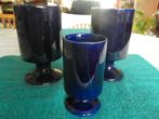 3 delig blauwe aardewerk vintage vaasjes op voet, Verzamelen, Retro, Ophalen of Verzenden, Huis en Inrichting