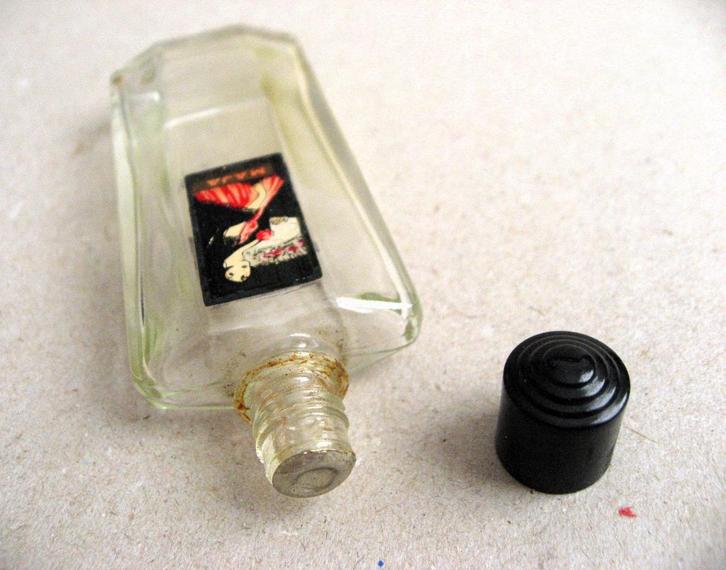 Vintage art deco parfumflesje Maja Myrurgia, Verzamelen, Parfumverzamelingen, Gebruikt, Miniatuur, Ophalen of Verzenden