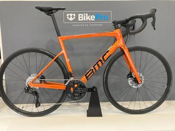 BMC TEAMMACHINE SLR FOUR I 105 DI2 I NIEUW I € 3199 OP=OP beschikbaar voor biedingen
