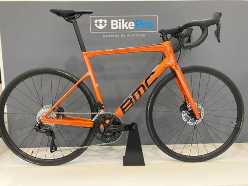 BMC TEAMMACHINE SLR FOUR I 105 DI2 I NIEUW I € 3399 OP=OP, Fietsen en Brommers, Fietsen | Racefietsen, Nieuw, Overige merken, Meer dan 20 versnellingen