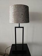 Light and Living tafellamp met taupe lampenkap, Huis en Inrichting, Lampen | Wandlampen, Ophalen, Zo goed als nieuw