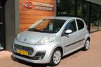 Peugeot 107 1.0 Première Automaat, Euro 5, Stof, Gebruikt, 4 stoelen