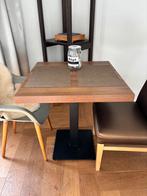 Tafeltje 70x70 notenkleur, Huis en Inrichting, Ophalen of Verzenden, Zo goed als nieuw