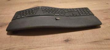 Logitech K860 - Draadloos Toetsenbord - Ergonomisch beschikbaar voor biedingen