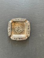 Asbakje zilver met ambacht reliëf, Antiek en Kunst, Ophalen of Verzenden, Zilver