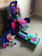 LOL camper met veel accessoires en originele verpakking, Ophalen of Verzenden, Zo goed als nieuw, 6 jaar of ouder