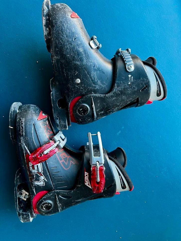 Roces Idea skischoenen - Verstelbaar! Maat 19-22, Sport en Fitness, Skiën en Langlaufen, Gebruikt, Schoenen, Skiën, Overige merken